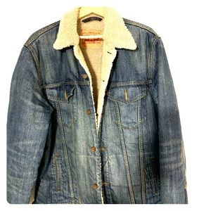 Levi’s Sherpa Trucker Jacket